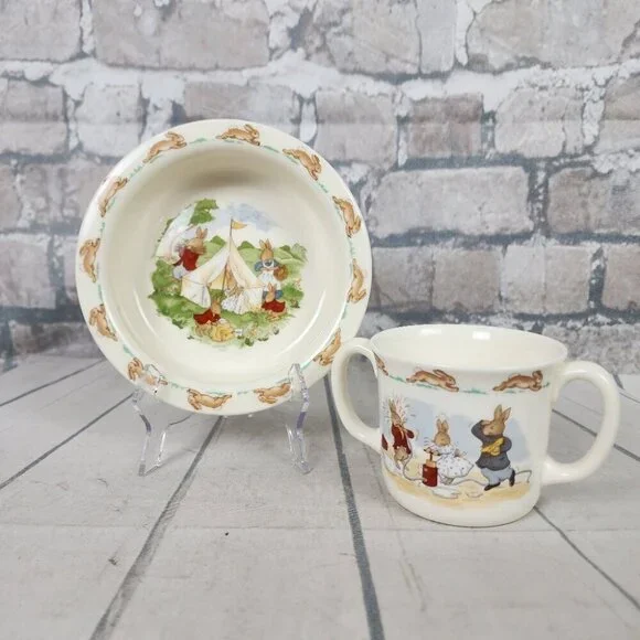 Royal Doulton Bunnykins Baby Bowl and 2 Handled Mug Set Earthenware Cream - Picture 2 of 11